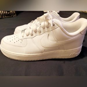 Nike Air Force 1